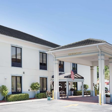 פורט וונטוורת' Baymont By Wyndham Savannah/Garden City מראה חיצוני תמונה